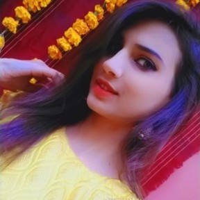 Kinza Awan